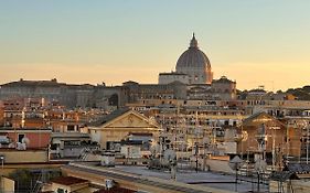Qg Vatican Golden House